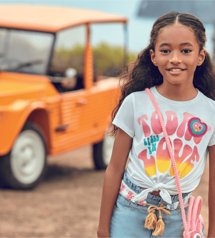 GLITTER LOVE T-SHIRTS FOR GIRLS WITH FRONT KNOT - Little Betty